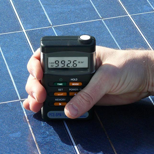 PCE 太陽輻射測量裝置 PCE-SPM 1